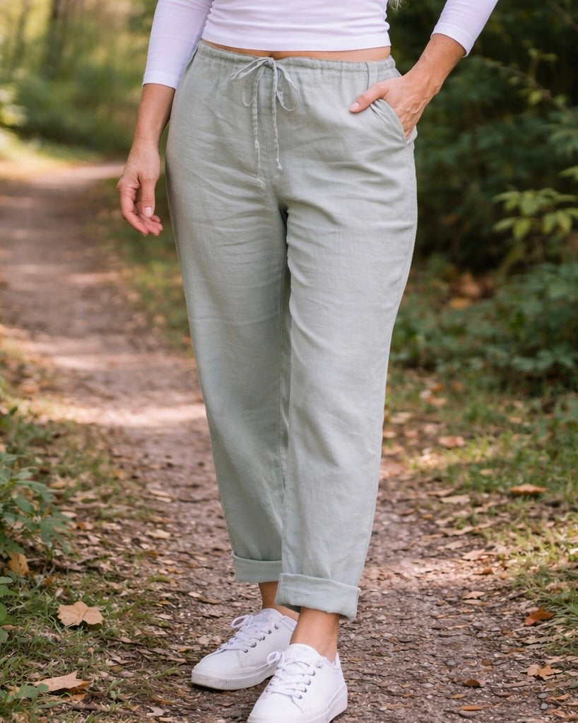 Tapered Leg Drawstring Pants